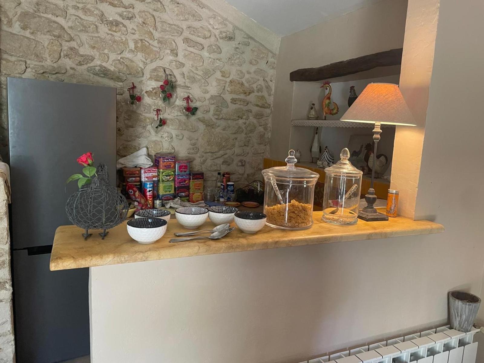 Mas De Foncaudette Bed & Breakfast Lourmarin Luaran gambar
