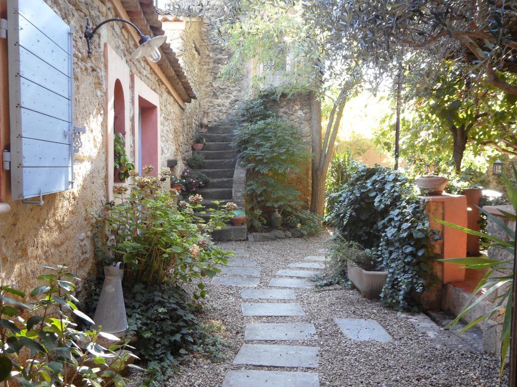 Mas De Foncaudette Bed & Breakfast Lourmarin Luaran gambar