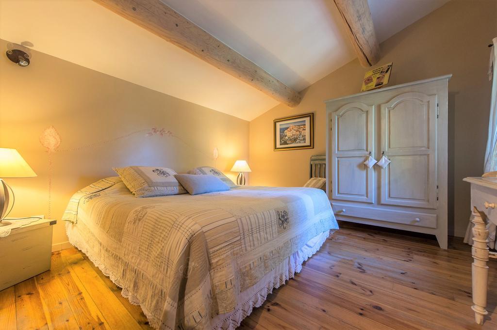 Mas De Foncaudette Bed & Breakfast Lourmarin Luaran gambar