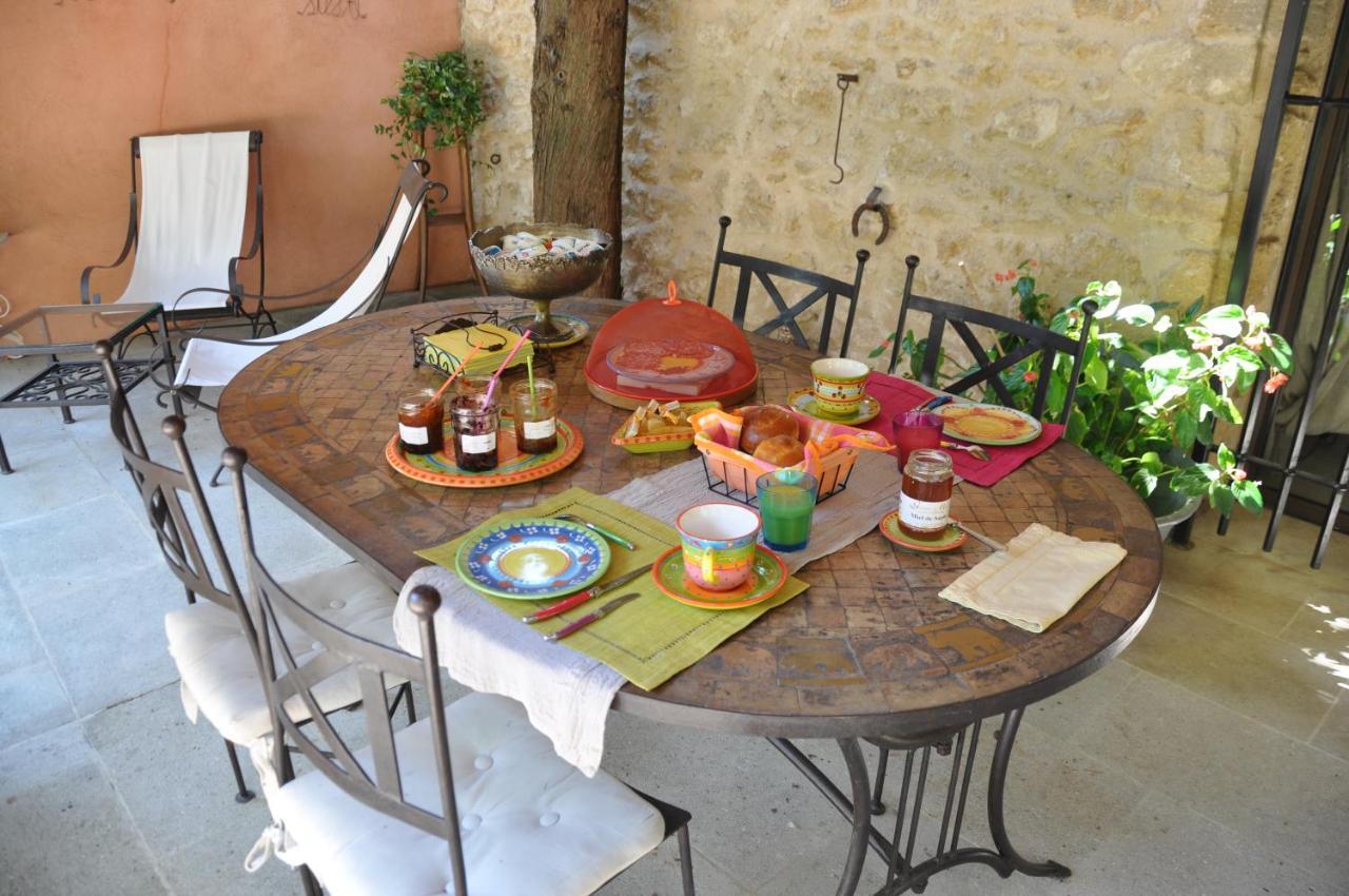 Mas De Foncaudette Bed & Breakfast Lourmarin Luaran gambar