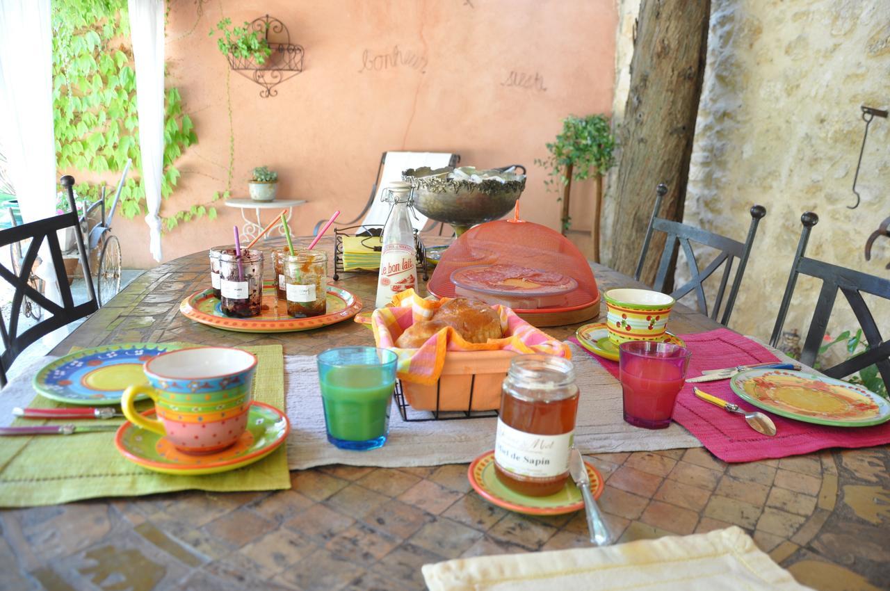 Mas De Foncaudette Bed & Breakfast Lourmarin Luaran gambar