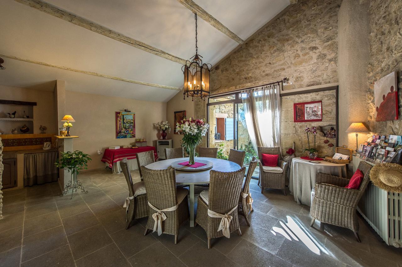 Mas De Foncaudette Bed & Breakfast Lourmarin Luaran gambar